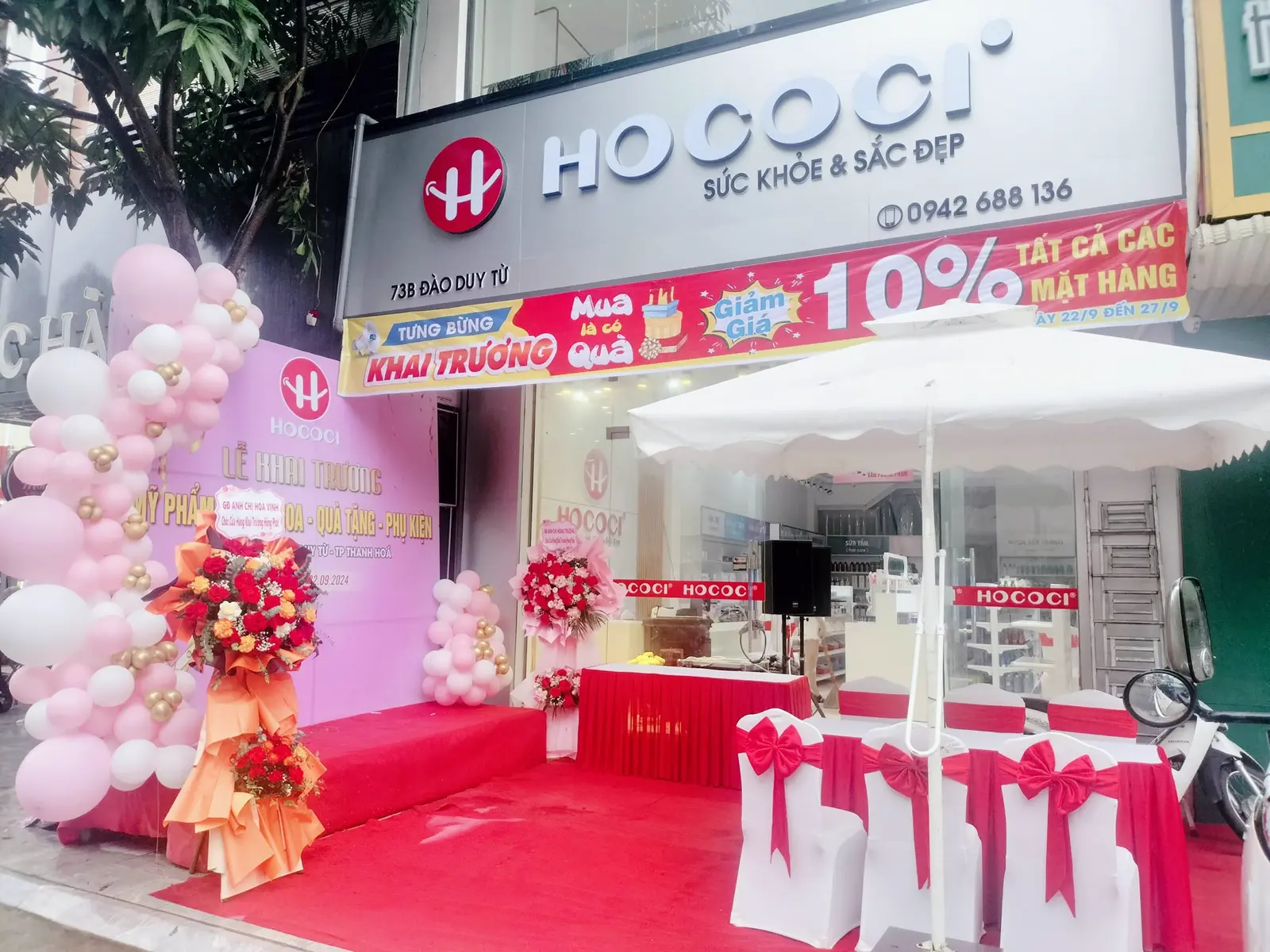Khai trương được tổ chức bởi công ty thương mại và dịch vụ Tân Việt