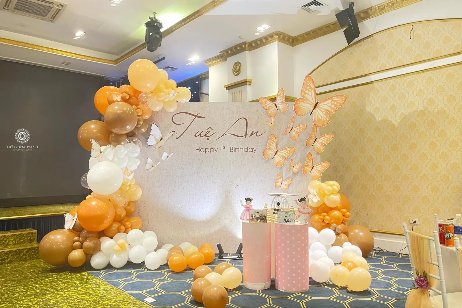 Tổ chức sinh nhật